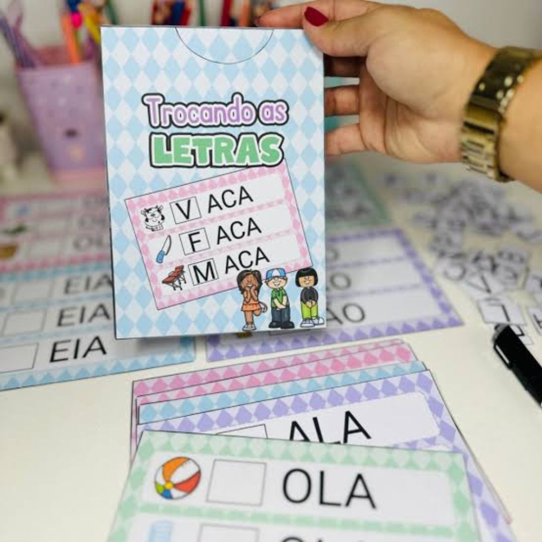 TROCANDO LETRAS