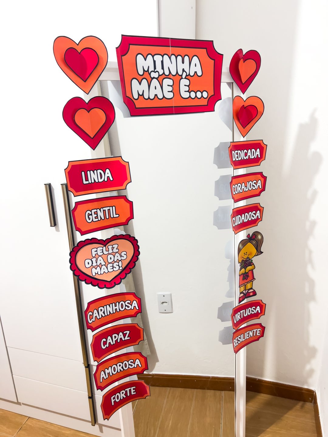 PAINEL / DECORAÇÃO: ESPELHO DAS AFIRMAÇÕES DIA DAS MÃES