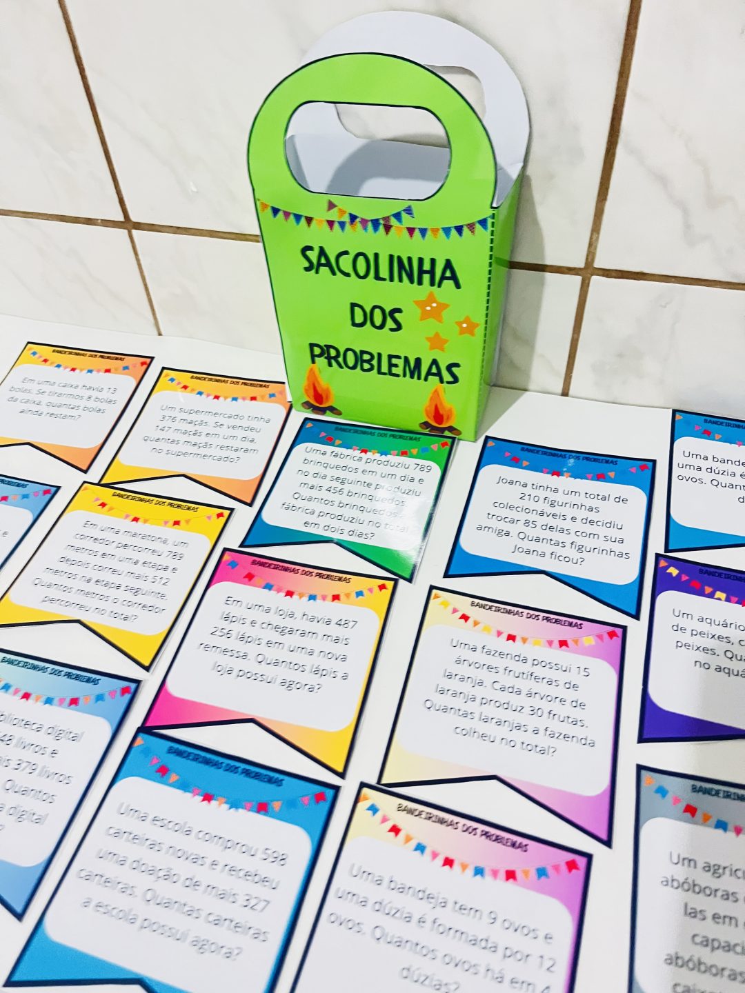 SACOLA MATEMÁTICA / ATIVIDADE JUNINA: BANDEIRINHA DOS PROBLEMAS 3º ANO