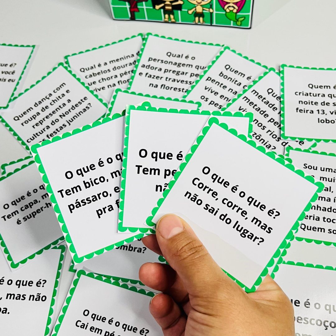 ADVINHA DO FOLCLORE / ADVINHAS FOLCLÓRICAS