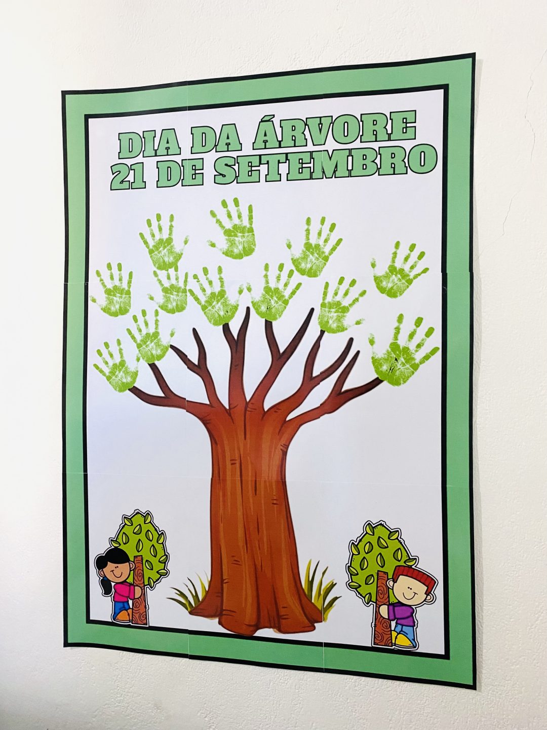 DECORAÇÃO / PAINEL COLABORATIVO: DIA DA ÁRVORE