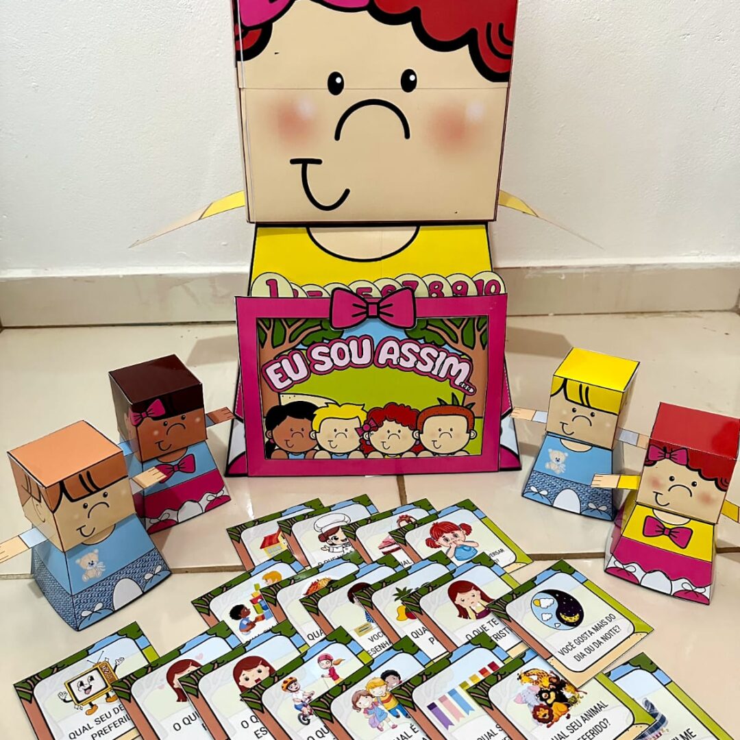 DINÂMICA DE VOLTA ÀS AULAS - KIT  CONTAÇÃO DE HISTÓRIA "EU SOU ASSIM"