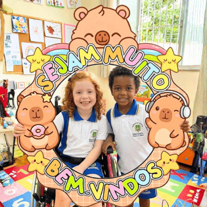 BAMBOLÊ / MOLDURA PARA FOTO: VOLTA ÀS AULAS - CAPIVARA