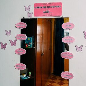 PAINEL / DECORAÇÃO: ESPELHO DAS AFIRMAÇÕES BÍBLICAS DIA DAS MÃES