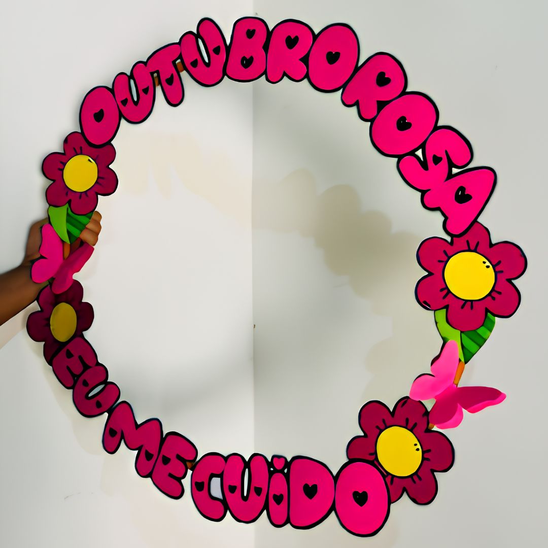 BAMBOLÊ / MOLDURA PARA FOTO: OUTUBRO ROSA
